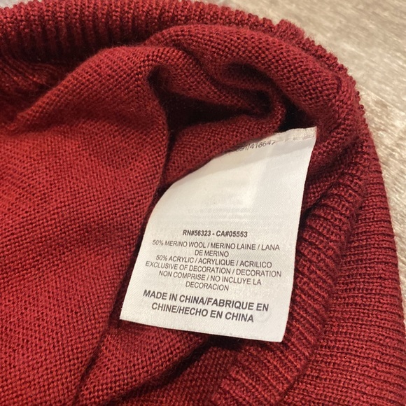 Nike V neck sweater vest - Picture 7 of 8